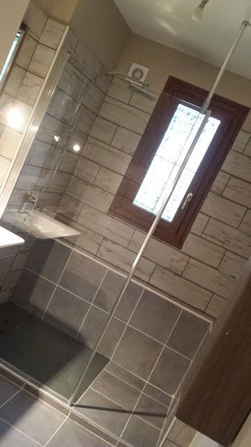 salle de bains après
